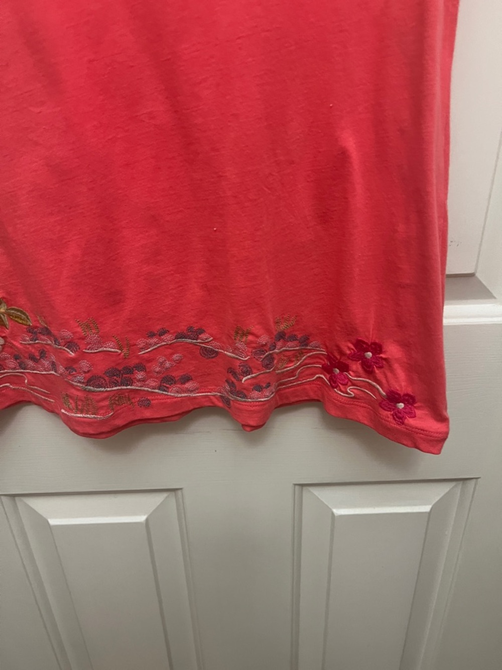 Johnny Was Celina embroidered tank top V-neck - Picture 6 of 9